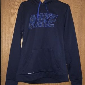 Blue Nike therma-fit sweatshirt